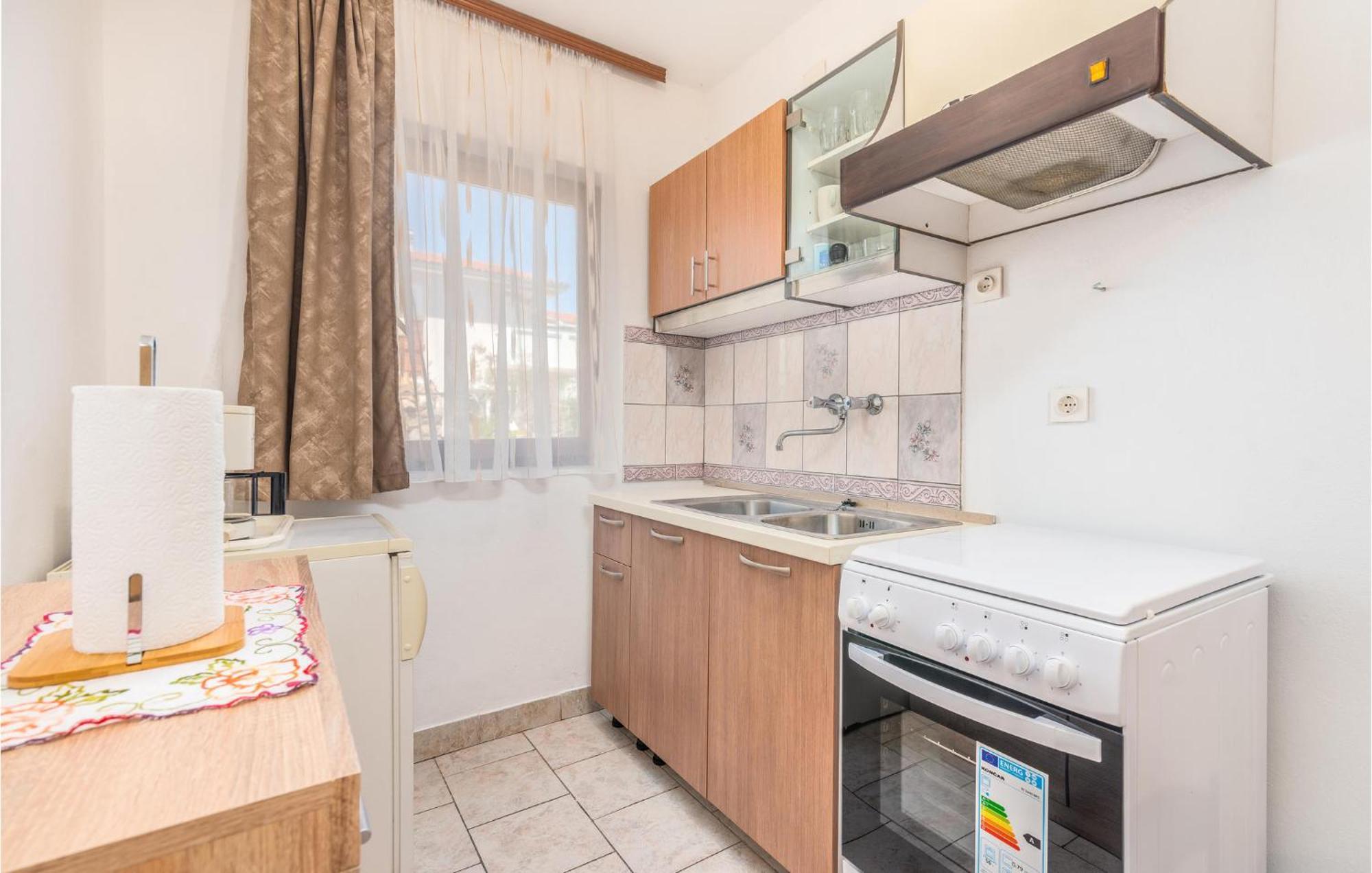 Gorgeous Apartment In Krk With Wifi Крк Екстер'єр фото